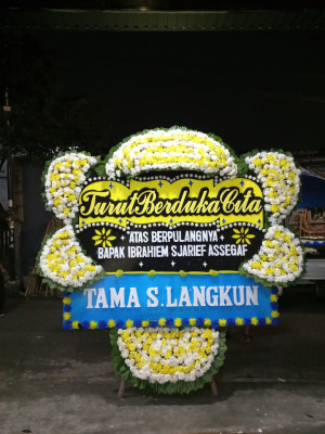 Papan Bunga Duka di Sepauk